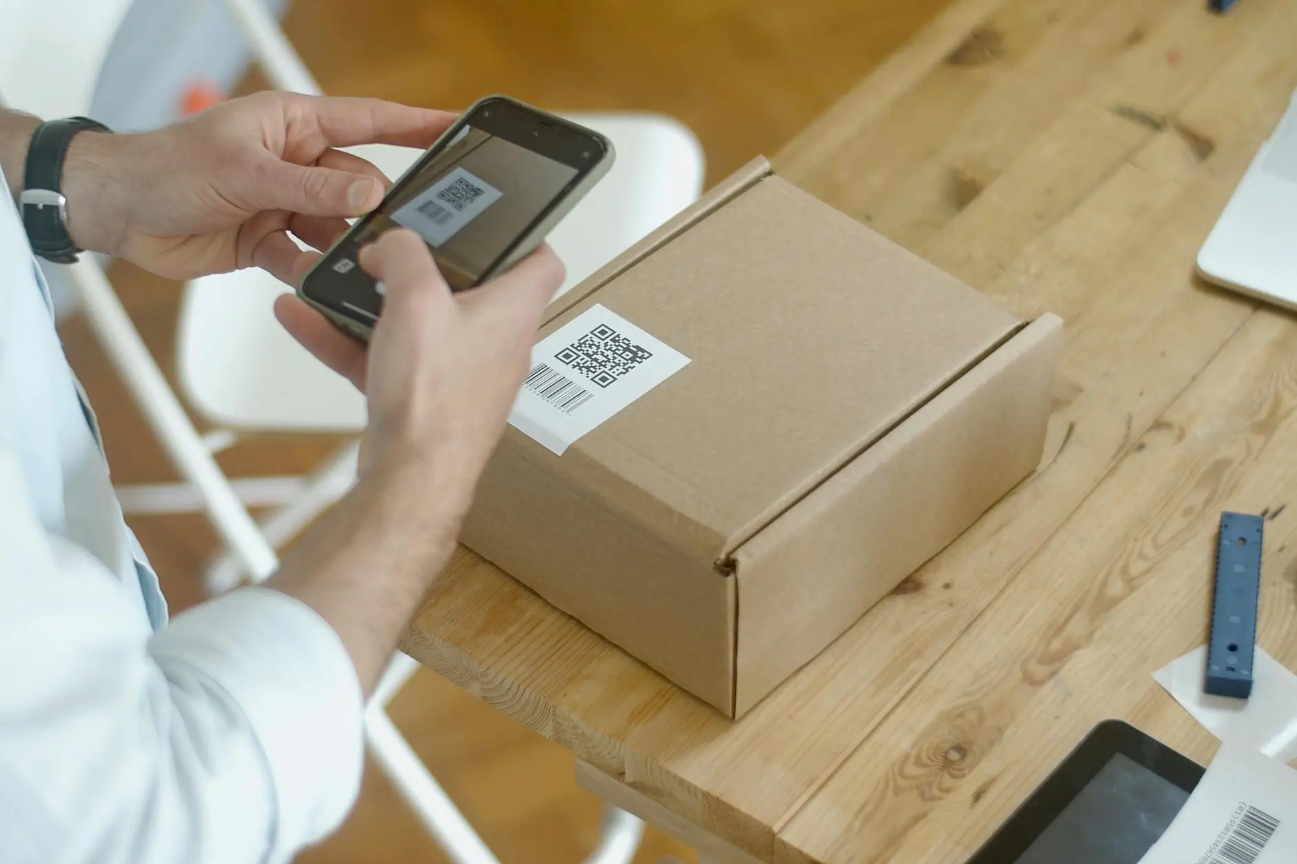 Amazon FBA prep labeling service in UK warehouse